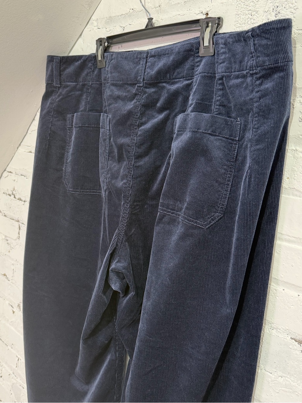 NWT Anthropologie Maeve Colette  
Crop Pant Navy Corduroy Wide Leg Plus Size 26W - Picture 6 of 10